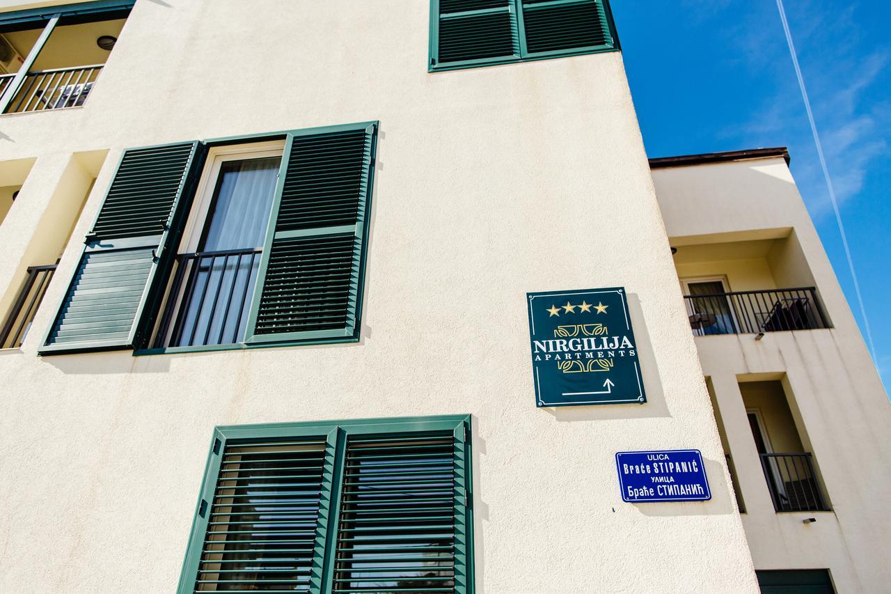 Apartments Nirgilija Tivat Exterior foto
