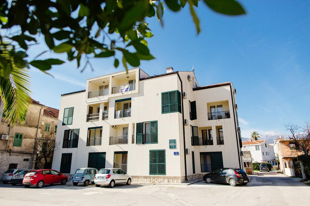 Apartments Nirgilija Tivat Exterior foto